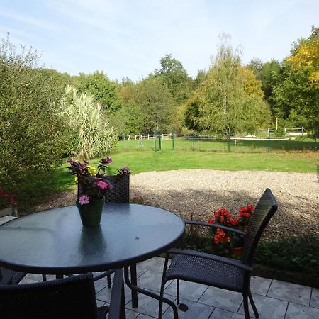 Les Chaumieres Du Chene Hotel Pouillé Екстериор снимка