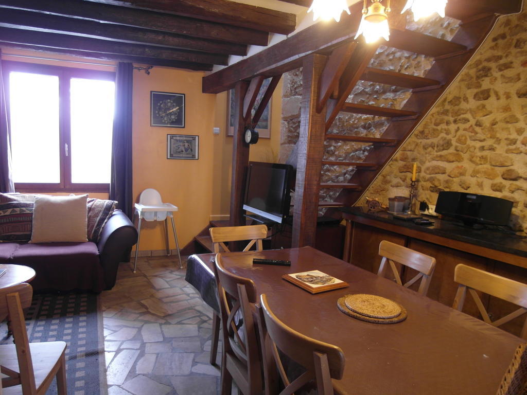 Les Chaumieres Du Chene Hotel Pouillé Стая снимка